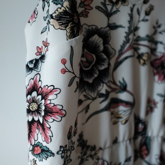 LOFT Floral Maxi Dress - Picture 2 of 5